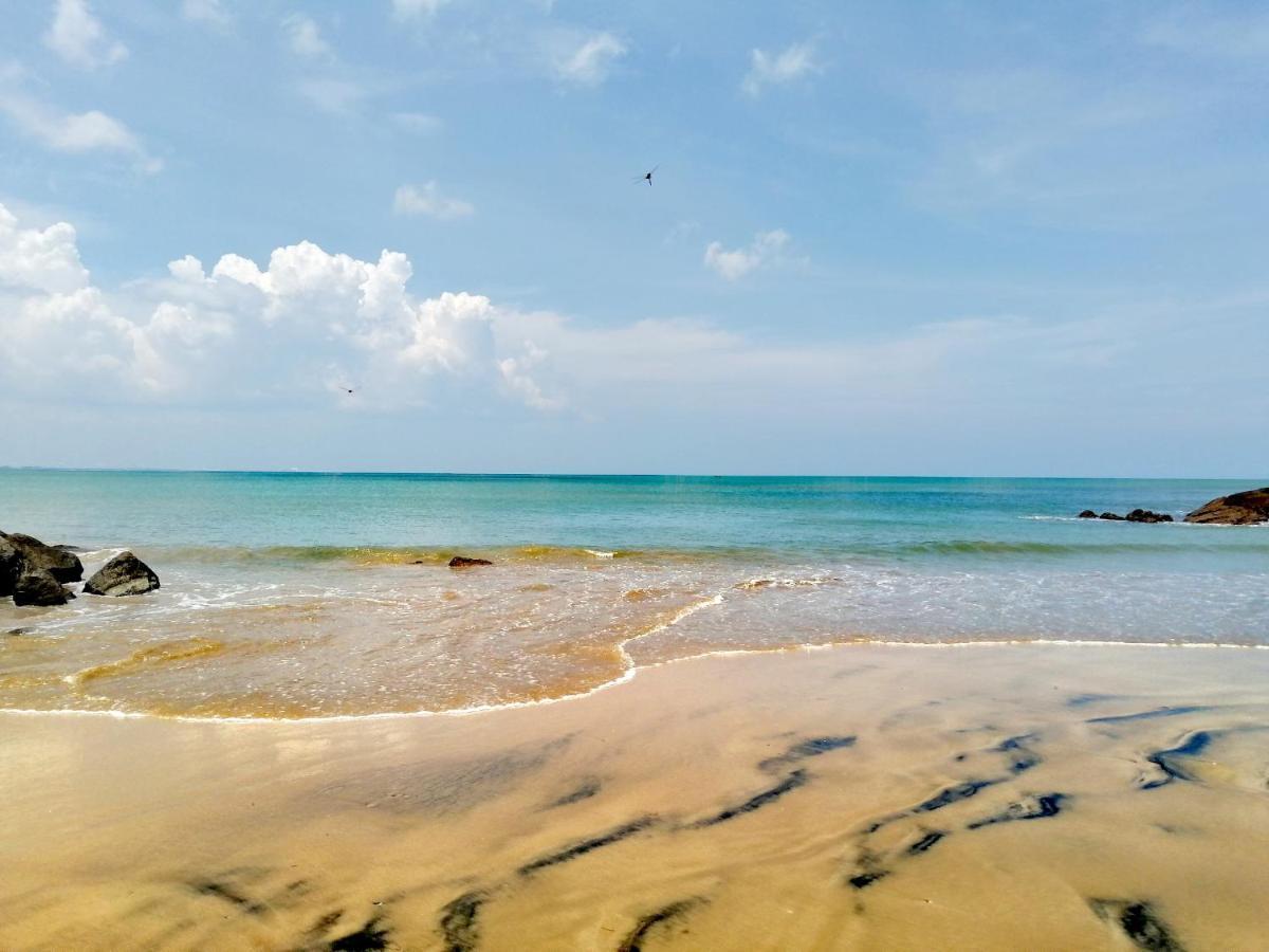 Phoenix Beach Resort Kanyakumari Exteriör bild